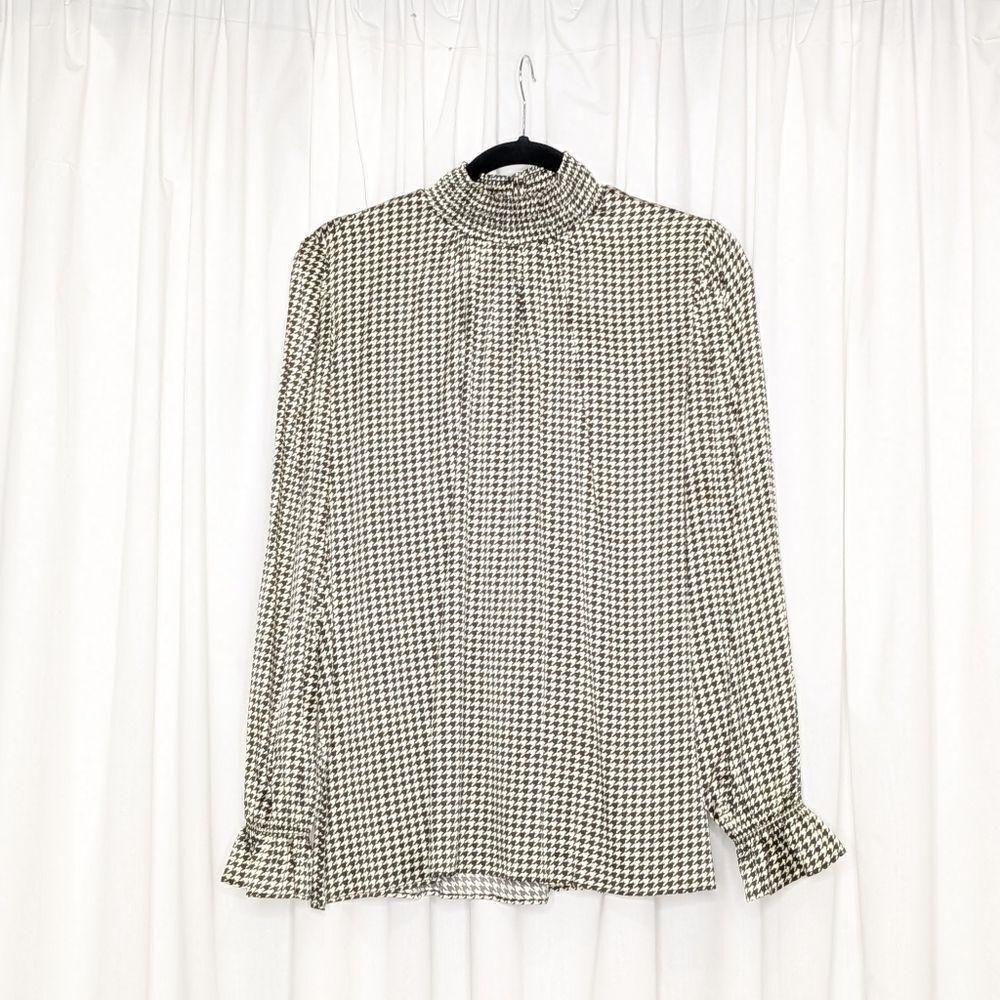 Tucker Stella Blouse Black and White Houndstooth in Silk Stretch Charmeuse Top